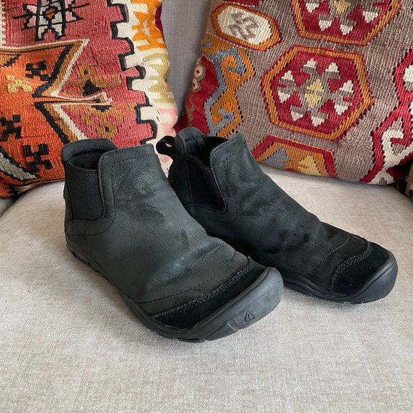 Keen Black Ankle Boots - Picture 2 of 10